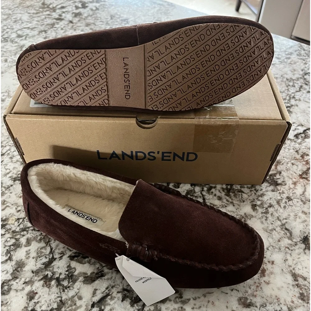 Lands’ End Women’s Suede Moccasin Slippers - Picture 5 of 6